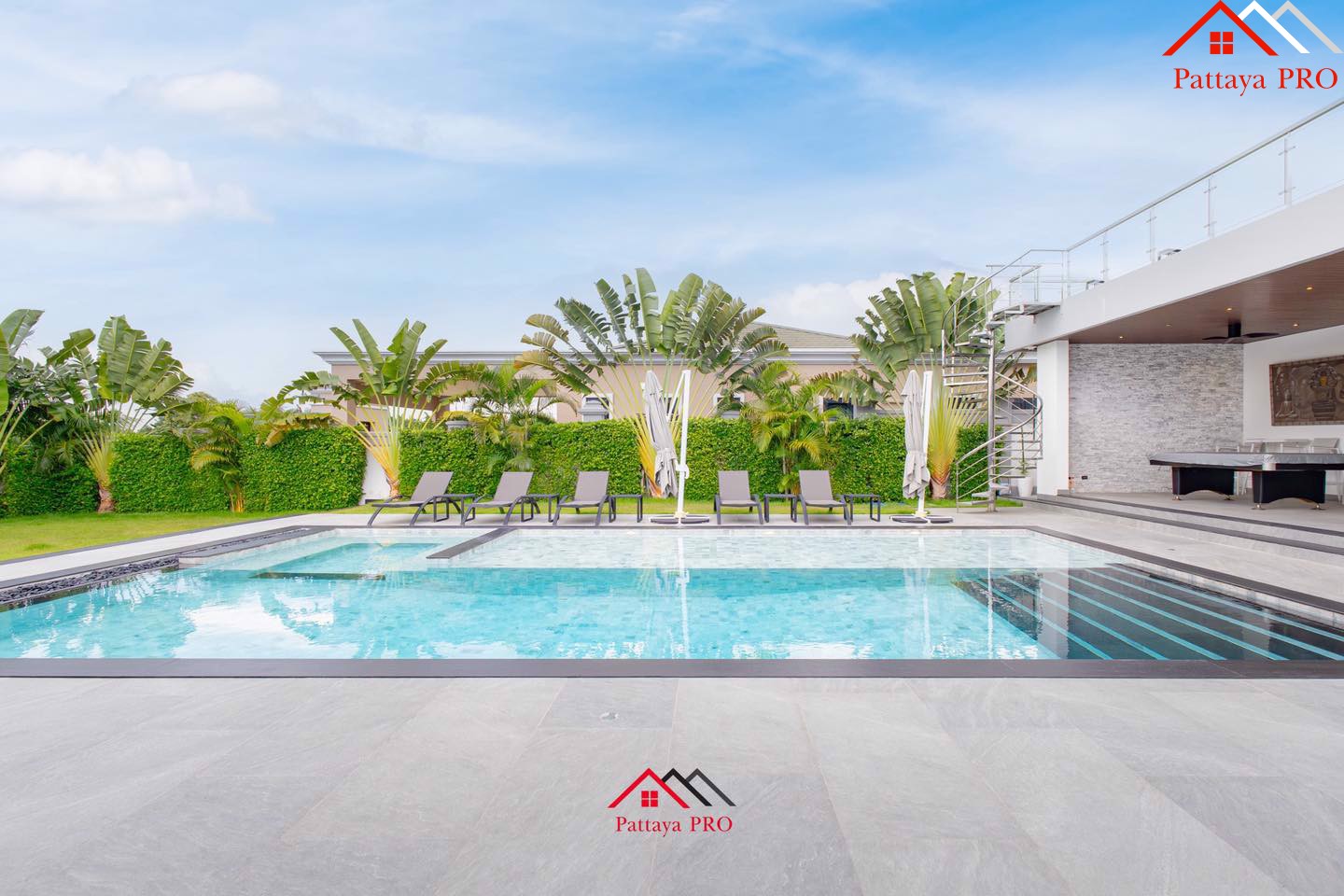 Contemporary modern luxury pool villa with full-function living space,