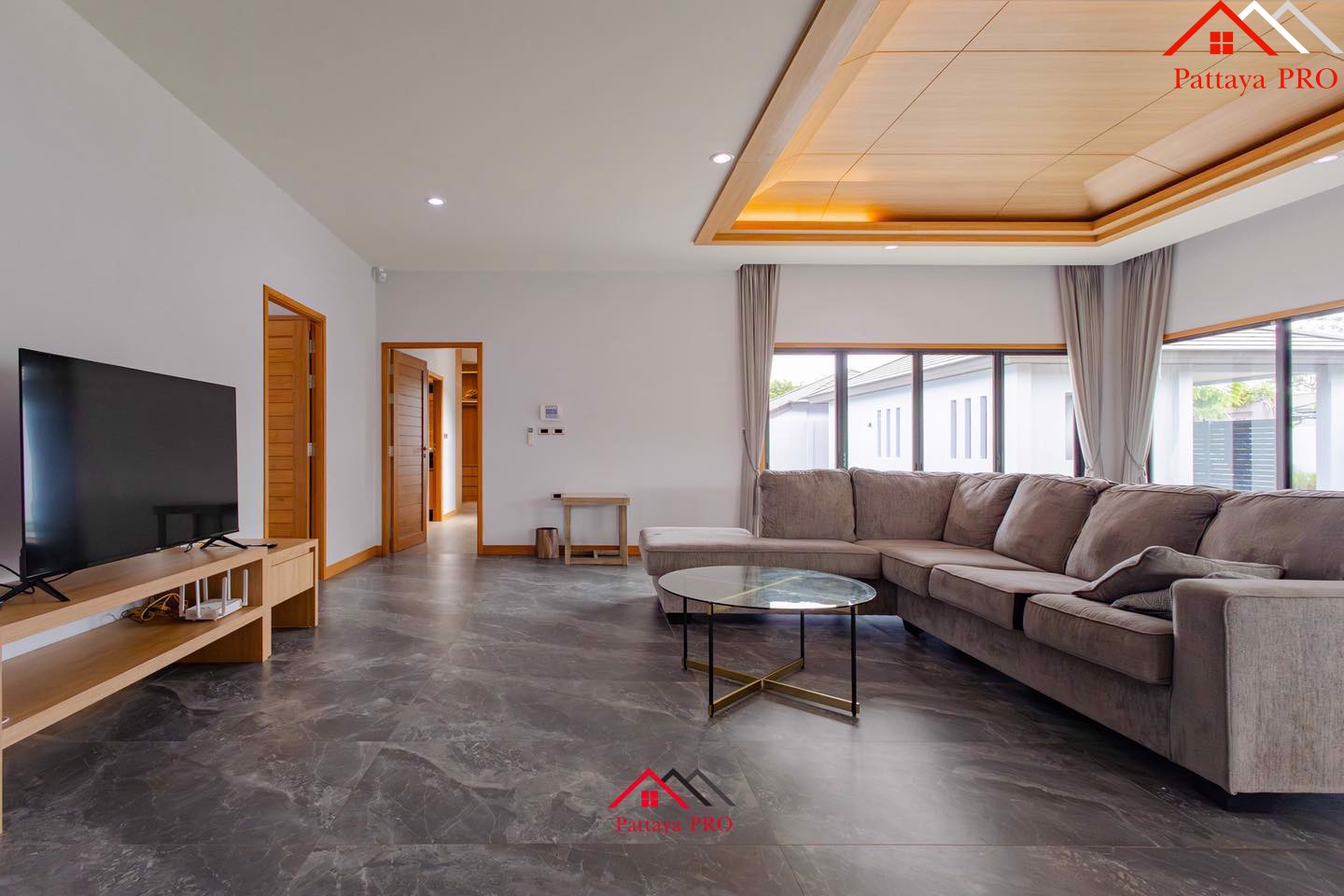 Baan Pattaya 6, Villa with Private Swimming Pool