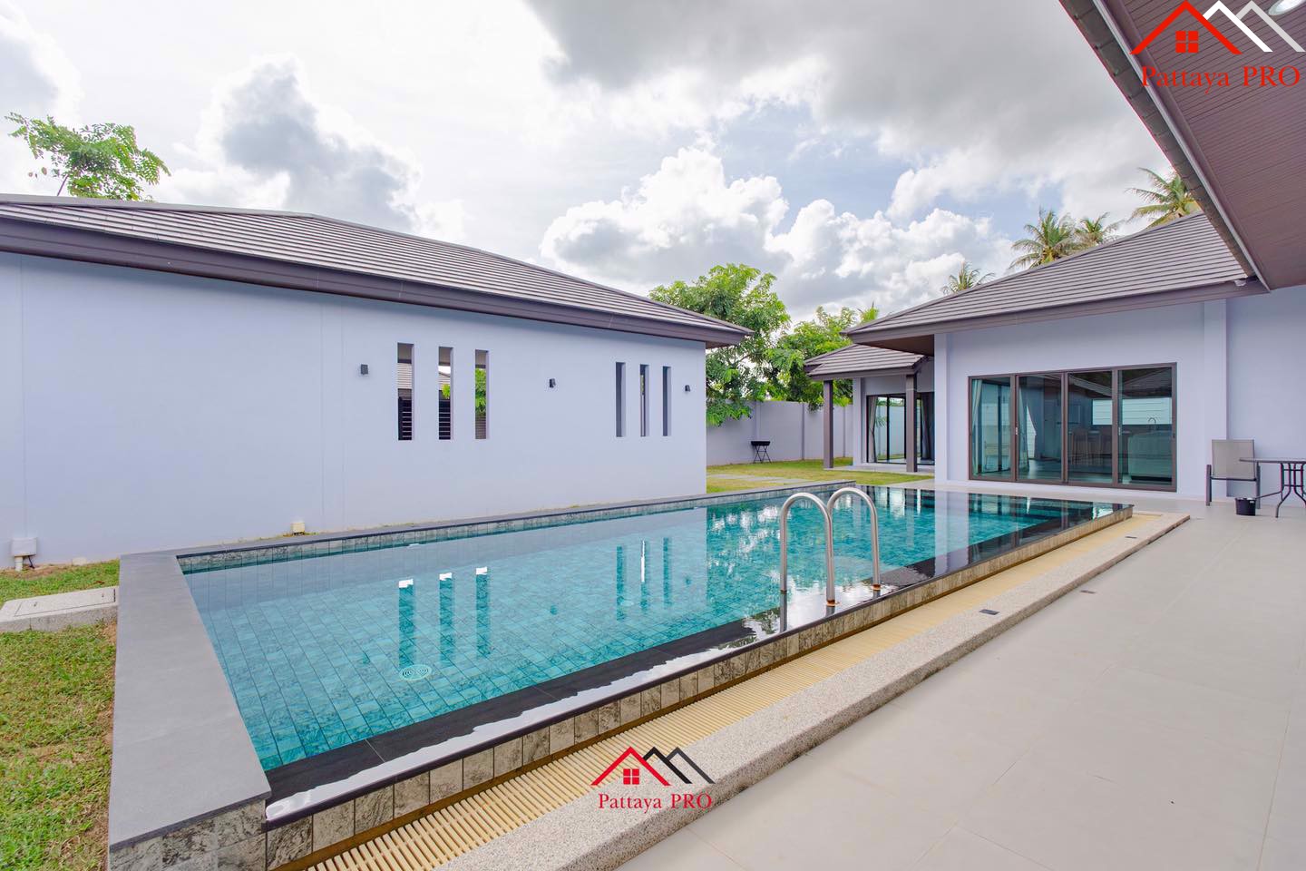 Baan Pattaya 6, Villa with Private Swimming Pool