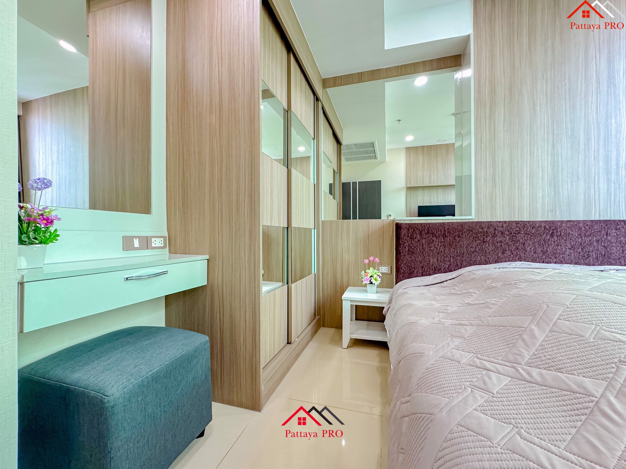 Stunning unit for sale, great price, in pristine condition, 1 bedroom, 35 sq.m., only 2.89 MB.