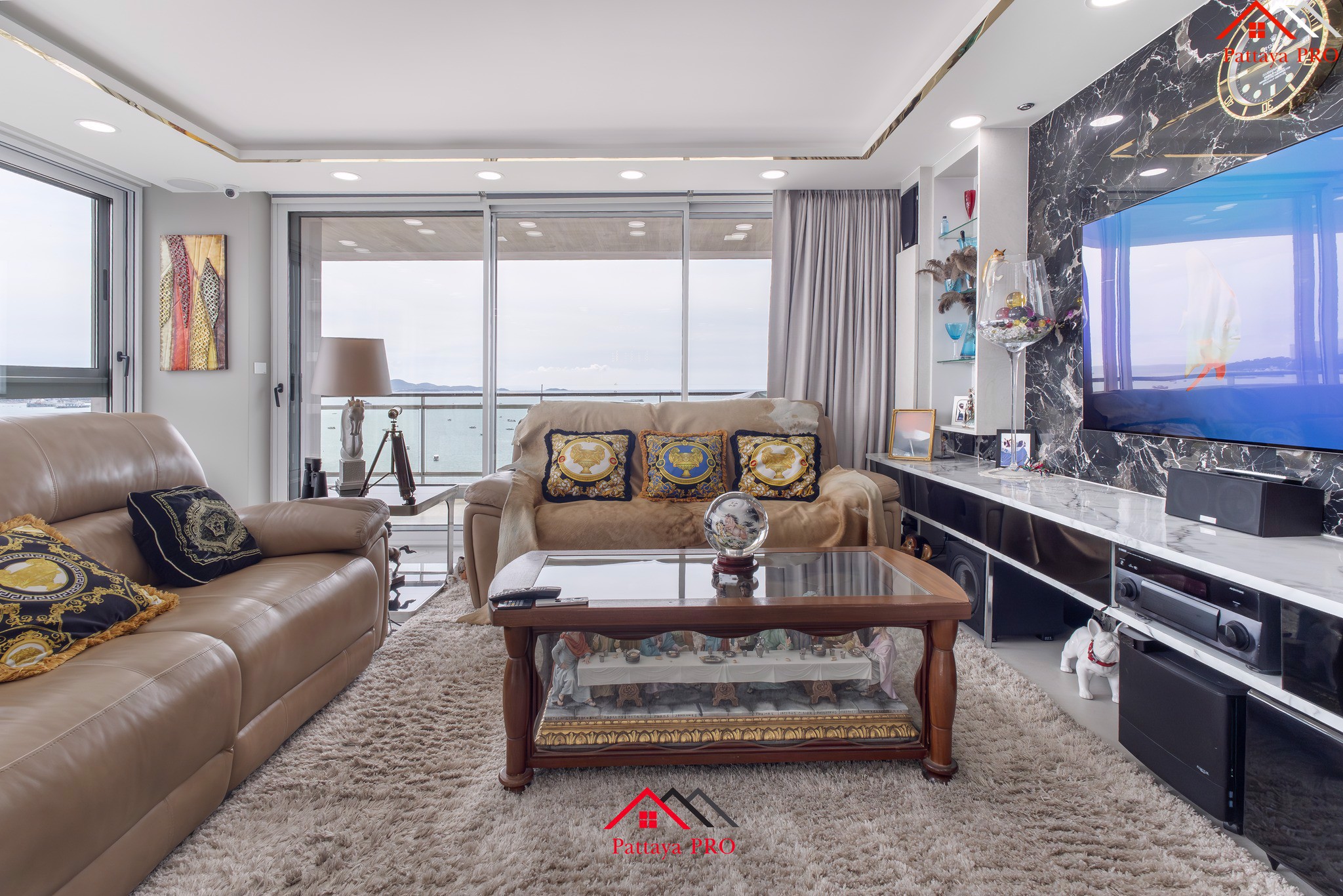 Stunning 2-Bedroom Corner Unit with Panoramic Sea Views – North Shore Condominium
