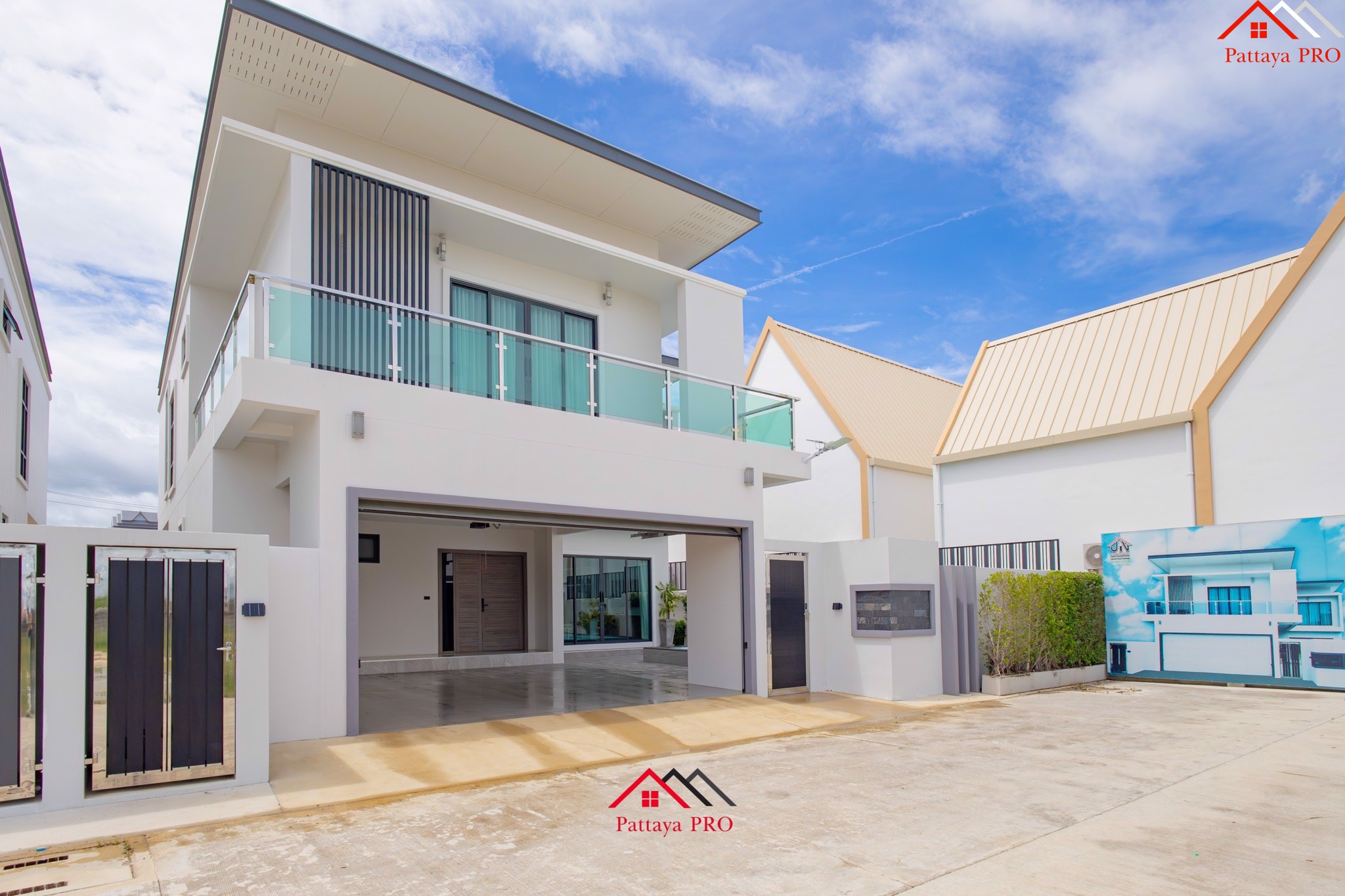 Brand-New 2-Storey Pool Villa – Luxury Living in Pattaya 🏡