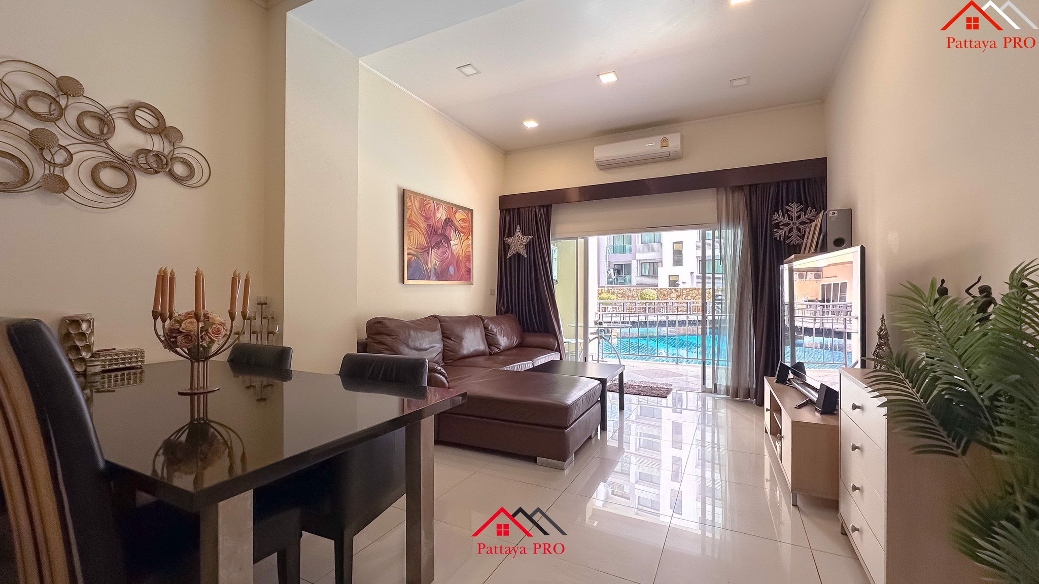 For Sale: Spacious Pool Access Condo at The Residence Jomtien.