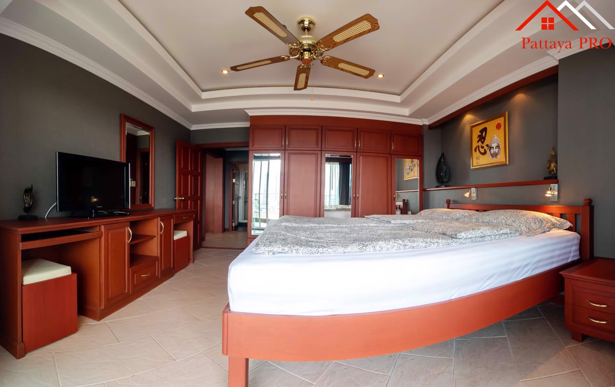 🔥 Large 101 SQM 2-Bedroom Condo at View Talay 5