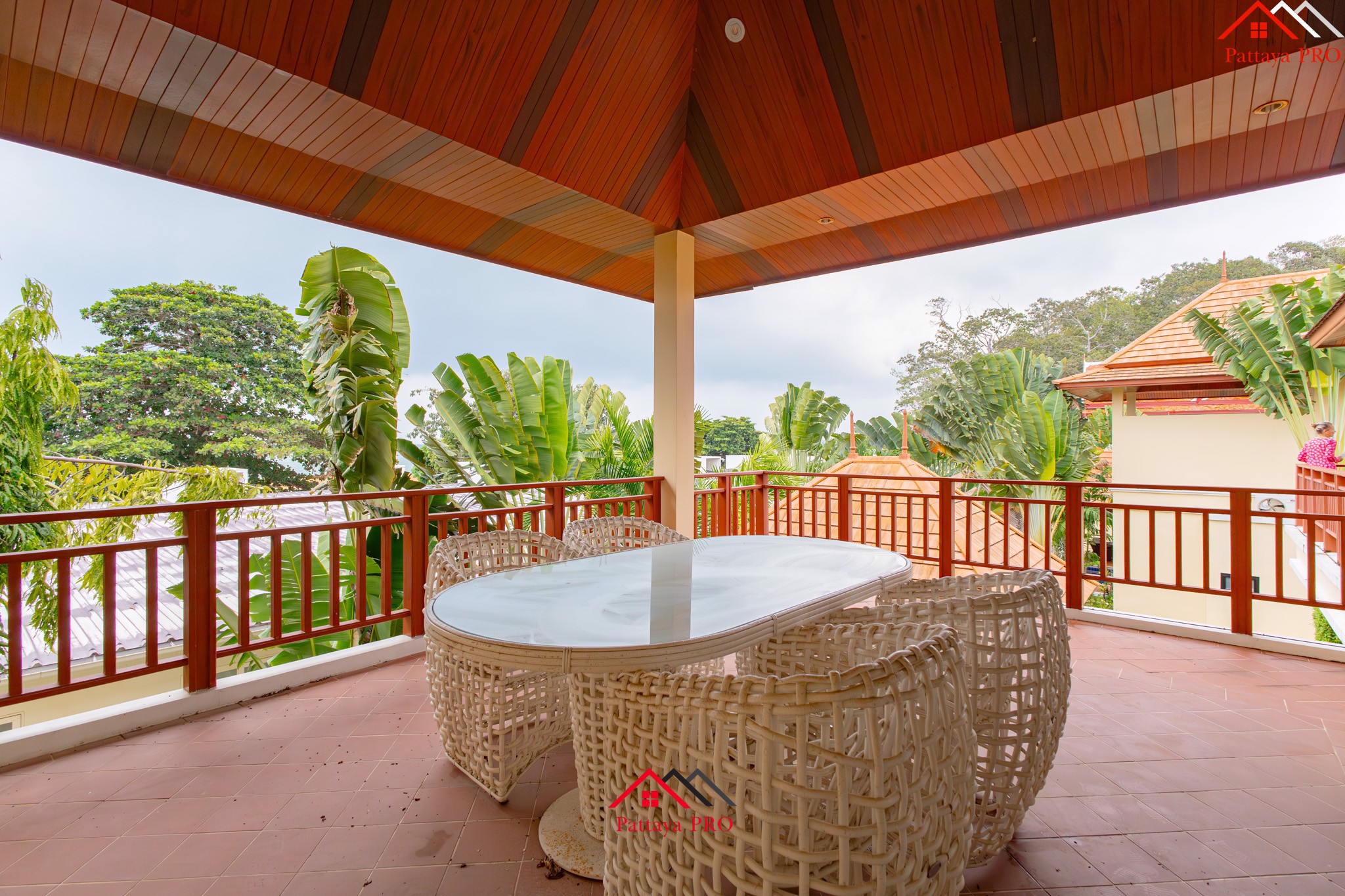 Your Dream Home in Beachfront Village – Bangsaray Beach