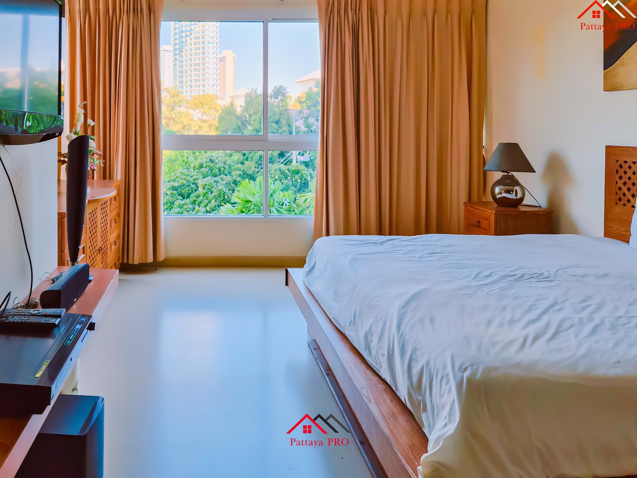 Luxury Marina Living at OCEAN PORTOFINO Jomtien.