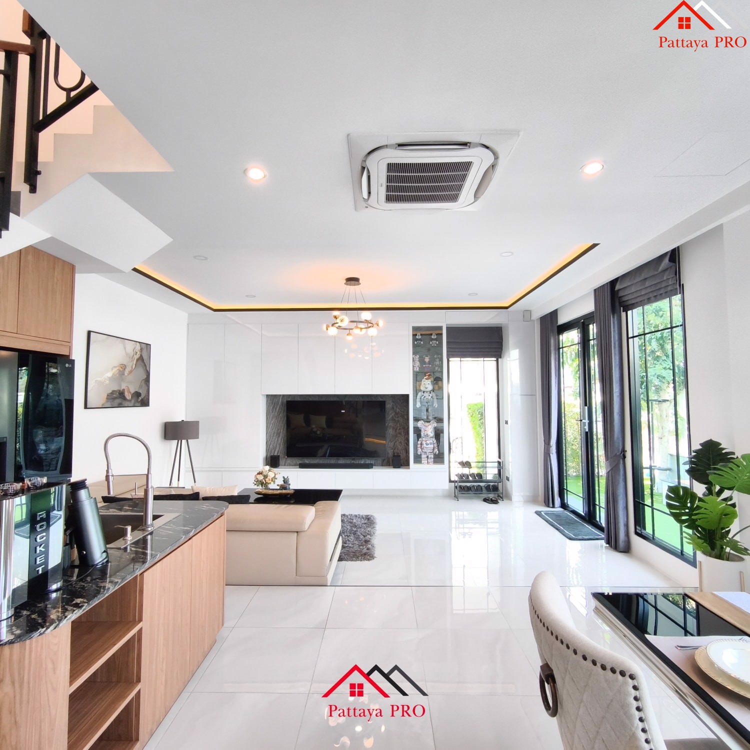 2-Storey Twin House – Modern Style💥 Regular Price: 5.5 Million THB 🔥 Special Offer: Only 4.999 Million THB!