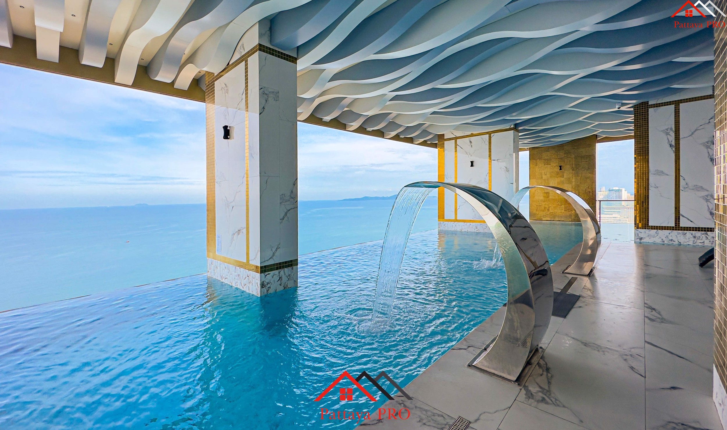 Copacabana Jomtien beachfront condo. ✅ Special unit 1 bedroom with Private swimming Pool.