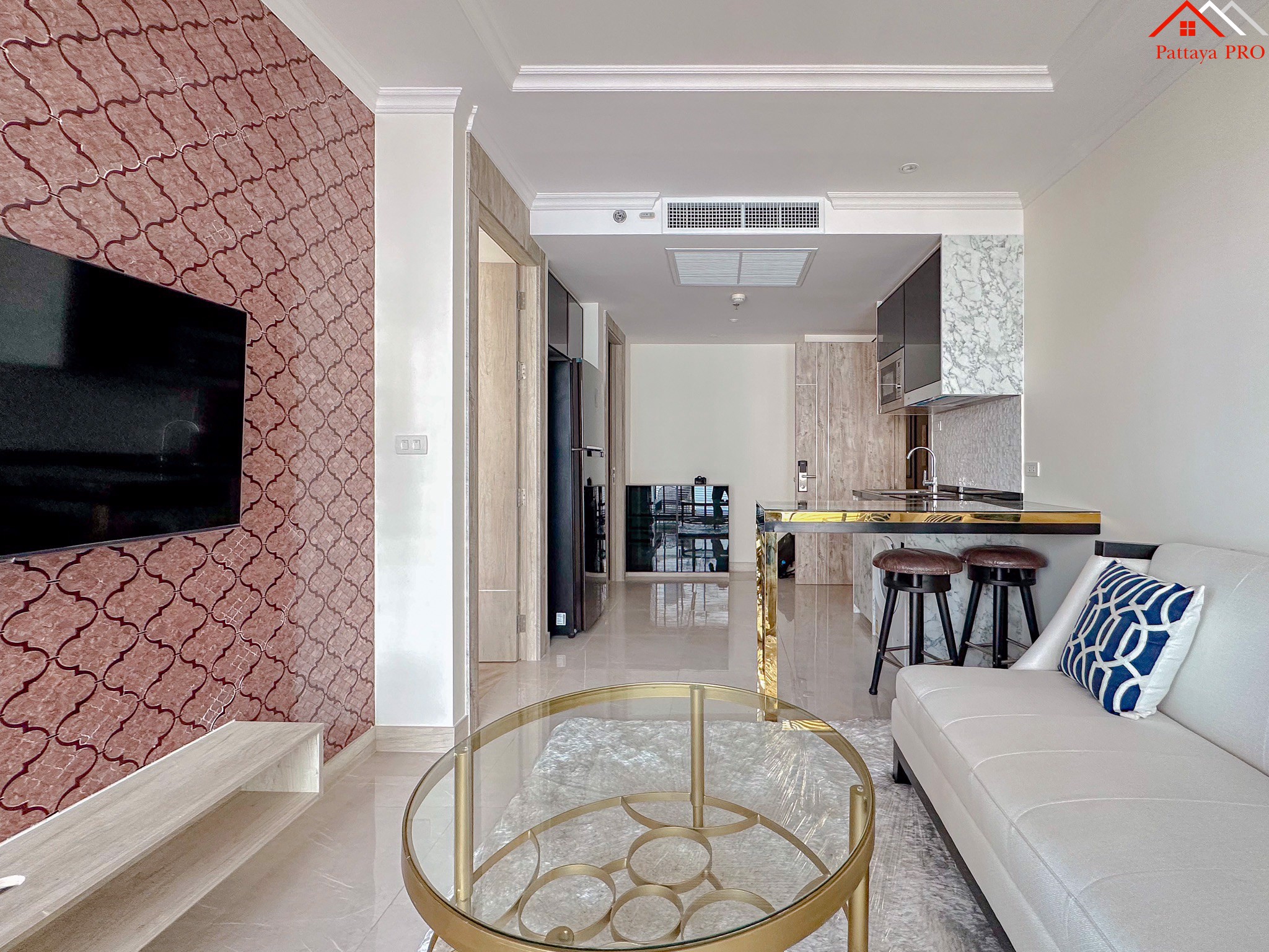 🌟 The Riviera Monaco – Ready to Move in Condo 🌟