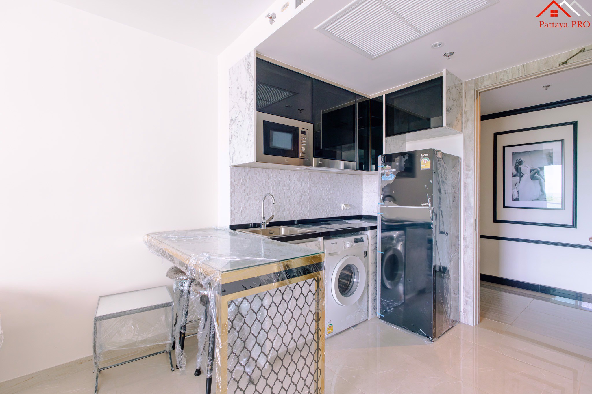 🌟 The Riviera Monaco – Ready to Move in Condo 🌟