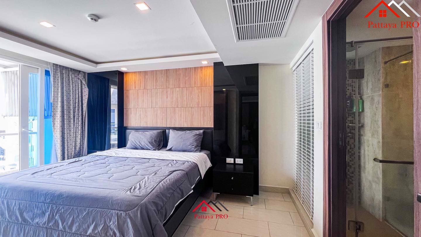 Grand Avenue Pattaya | Prime condominium in the heart of Pattaya 3 units Resale