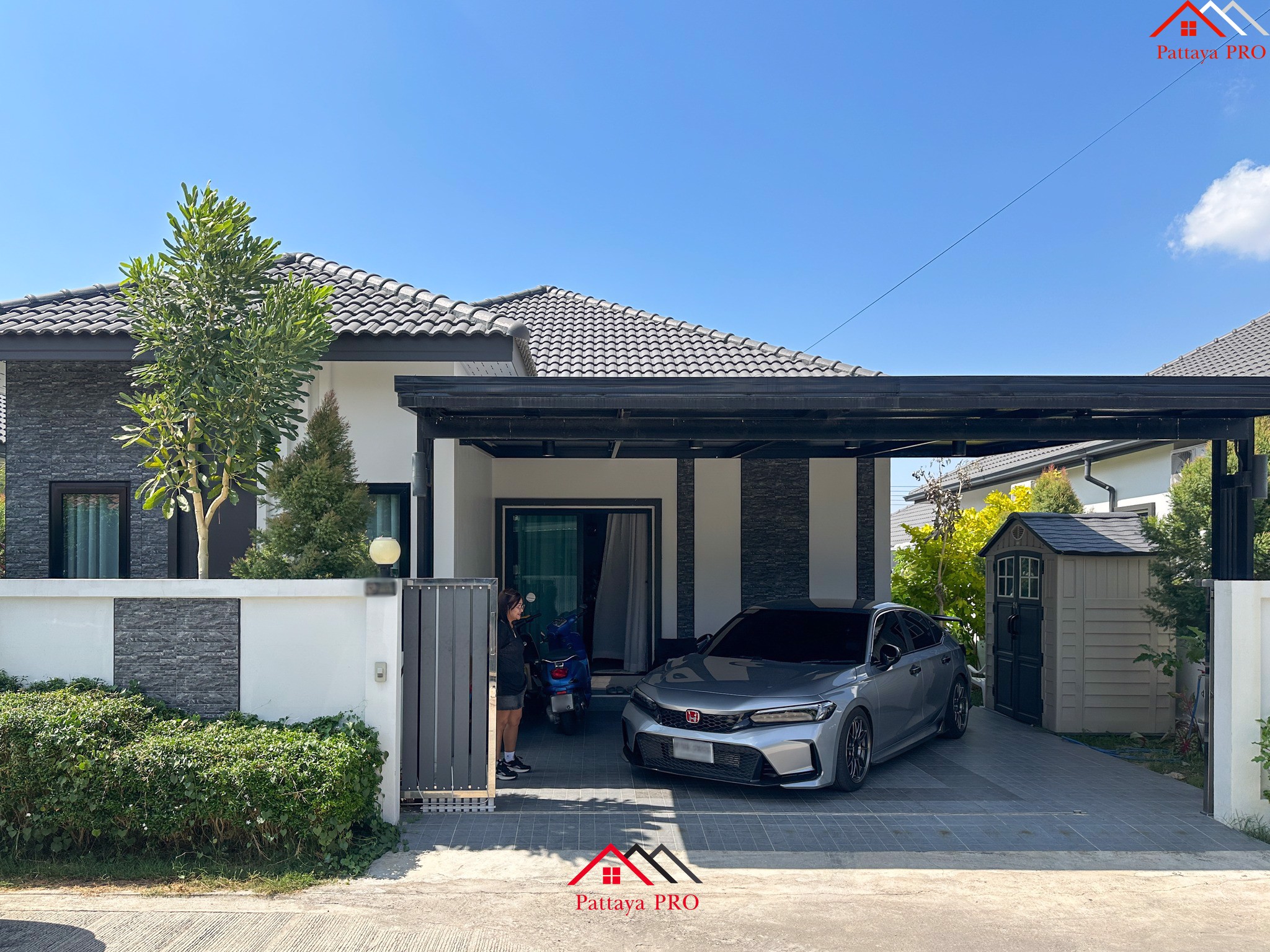 บ้านเดี่ยว 1 ชั้น เฟอร์ฯ ครบ พร้อมเข้าอยู่-ซอยพรประภานิมิตร 28 ใกล้อ่างเก็บน้ำมาบประชัน