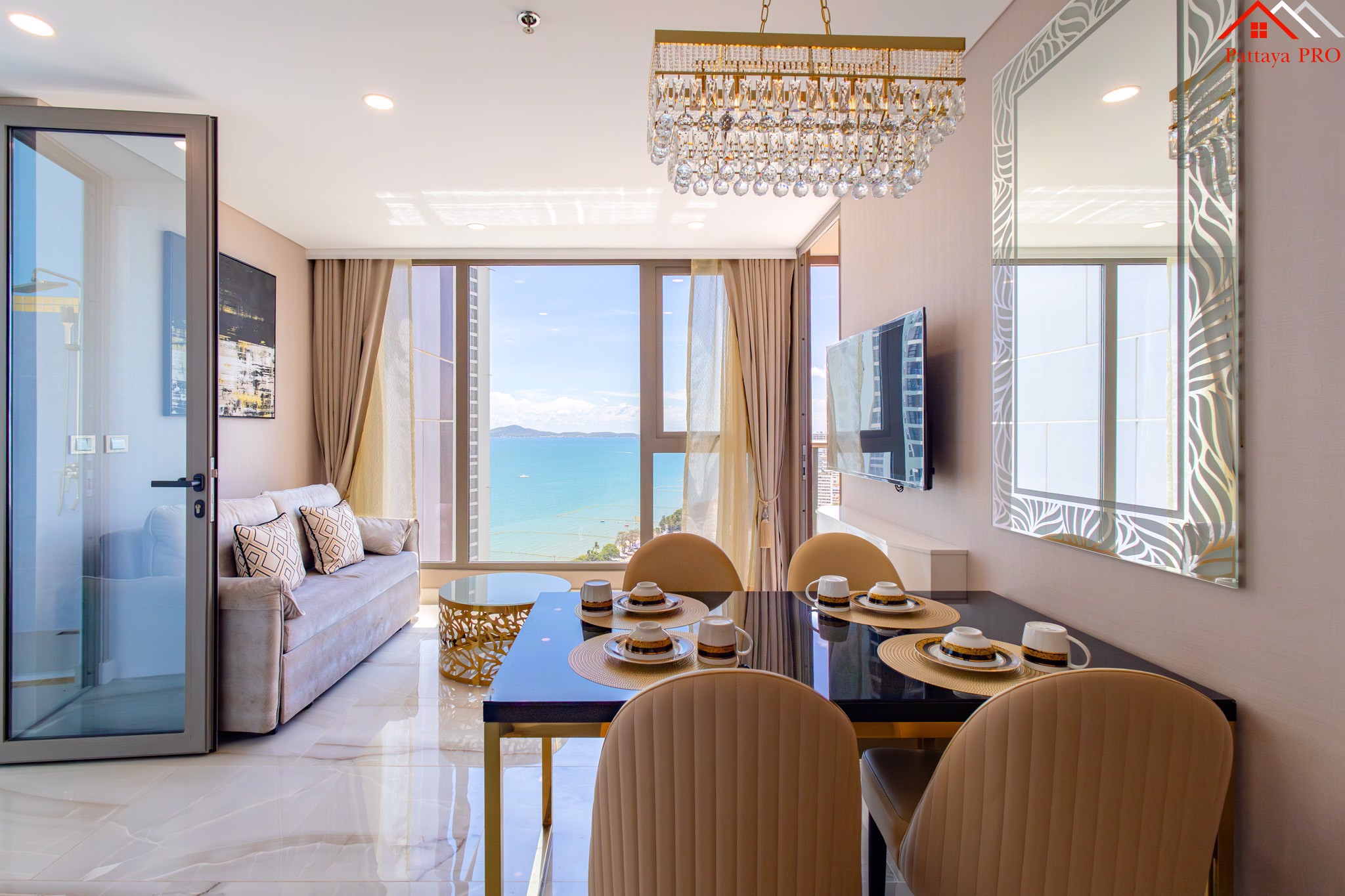 ✨ Ultra Rare Private Pool Unit — Copacabana Jomtien ✨