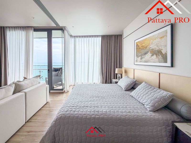 🍀AROM WONGAMAT 🍀 🌟 Exclusive High-Floor Seaview Unit