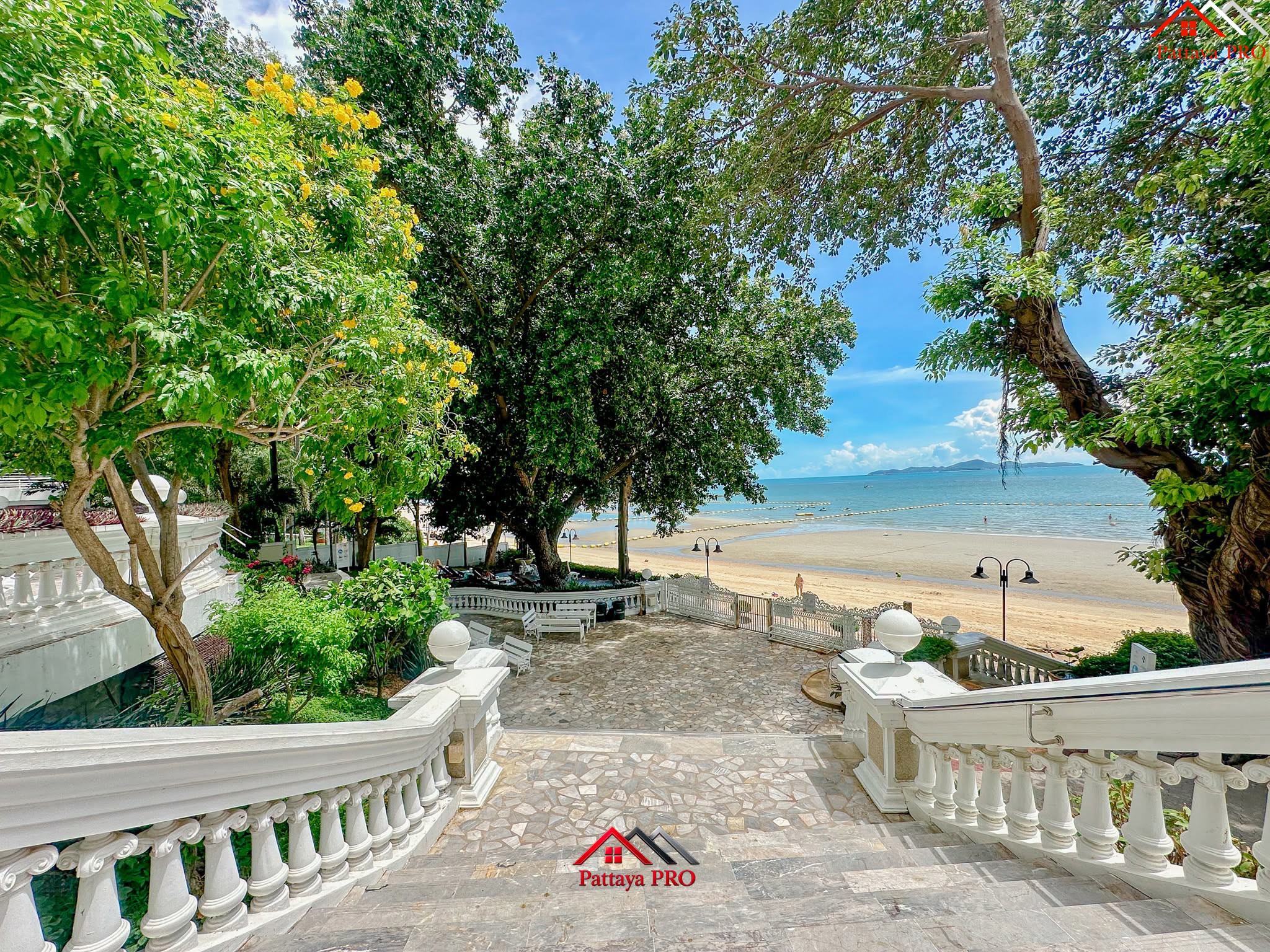 💥 Sky Beach Condominium: 1 Bedroom, 1 Bathroom, 25th Floor, Sea View + Pattaya City View