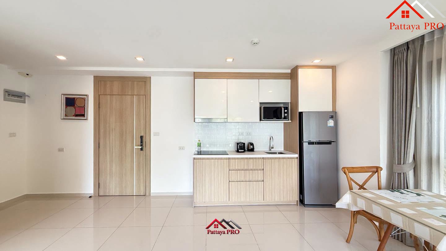 FOREIGN QUOTA CONDOS FOR SALE – CITY GARDEN TROPICANA, WONGAMAT, PATTAYA
