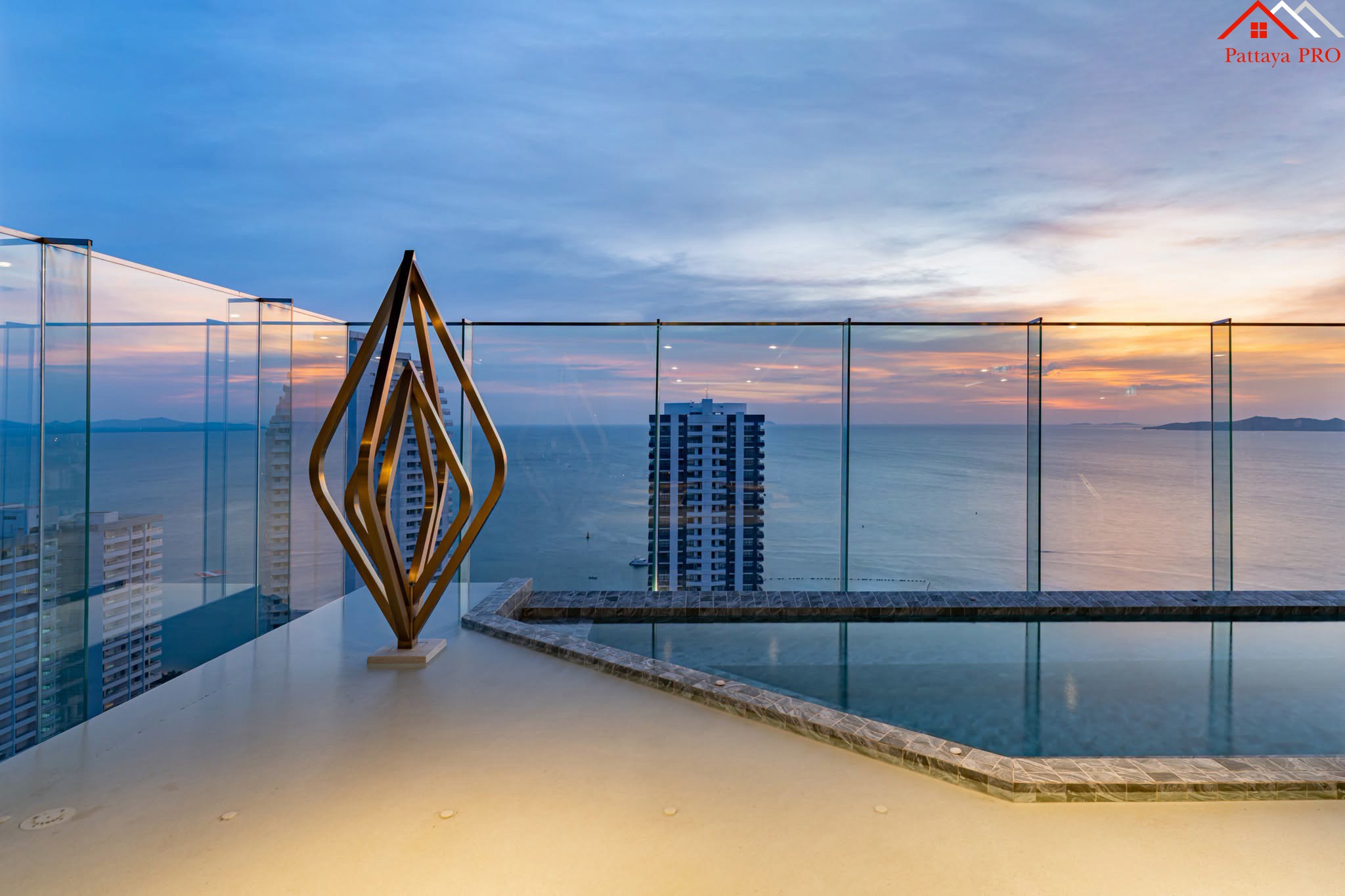 🌊 Sea View Condo for Sale | Ready to Move In**The Panora Pattaya – Pratumnak**