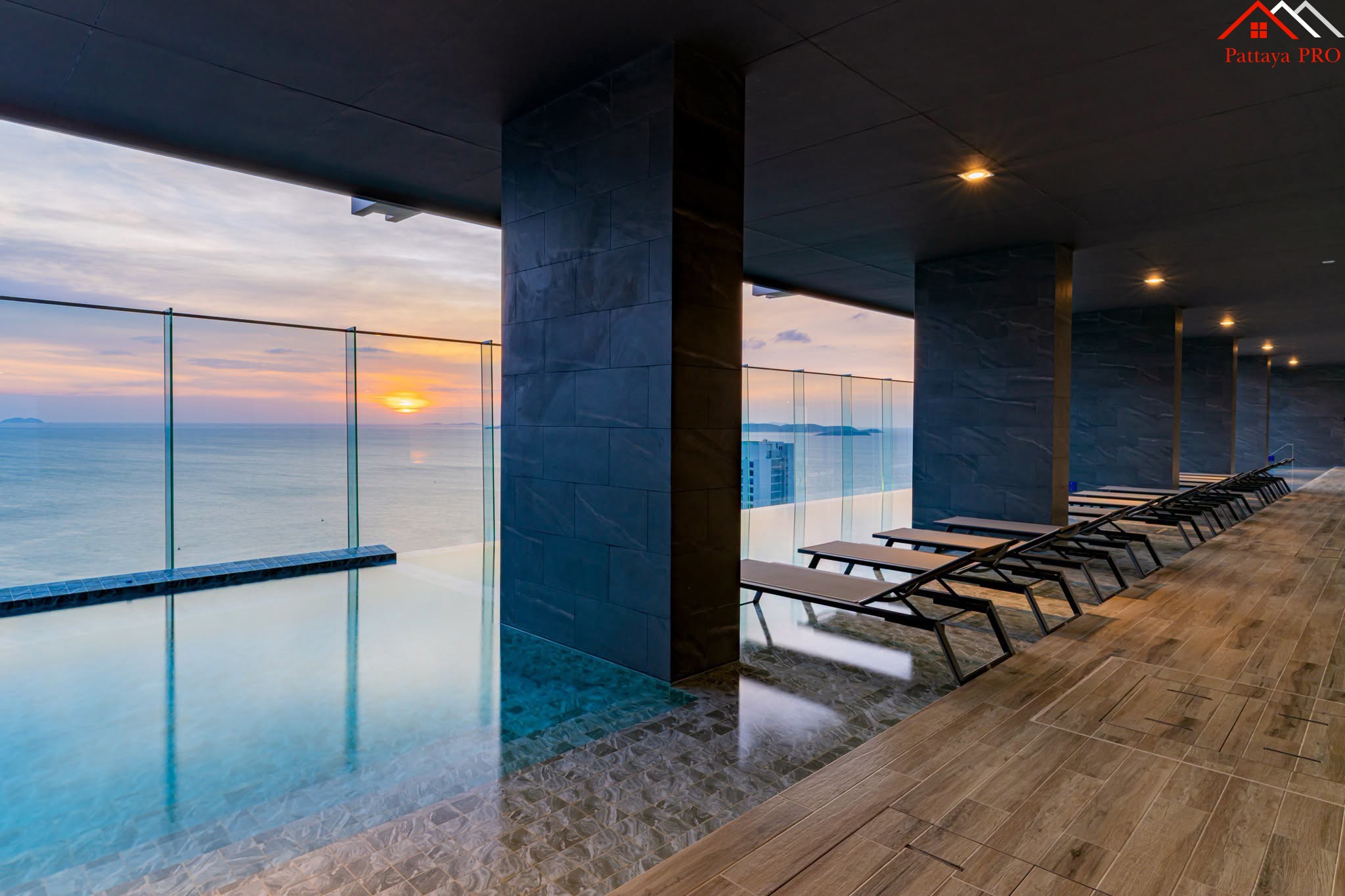 🌊 Sea View Condo for Sale | Ready to Move In**The Panora Pattaya – Pratumnak**