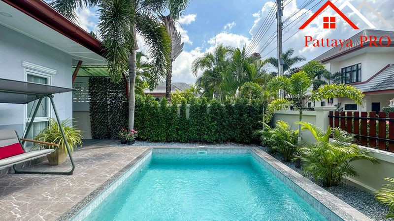 🏡 **Executive Single-Storey Pool Villa for Sale at Dusit Pattaya View 4**