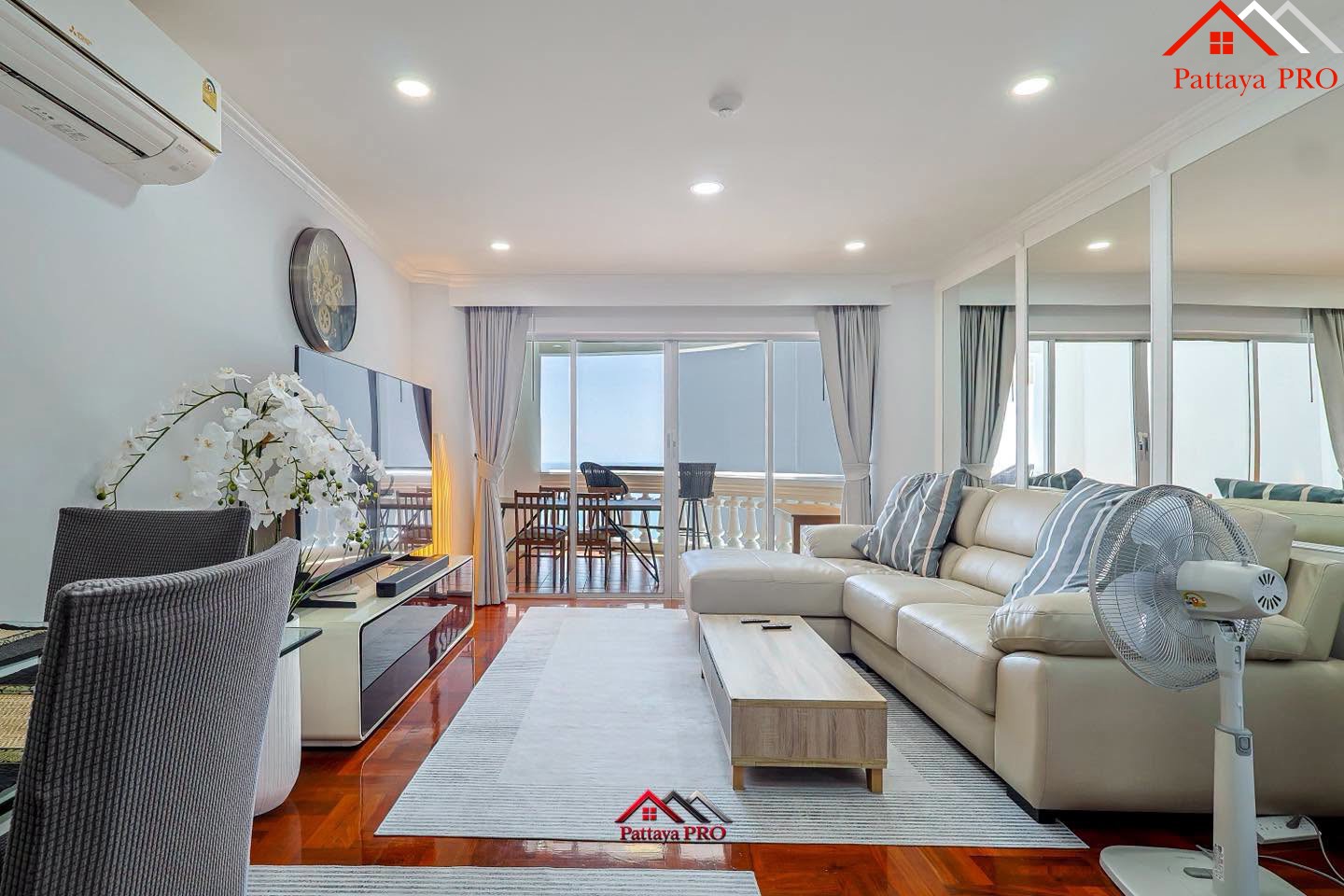 🌊 Sky Beach Condominium – Wongamat Beach, Pattaya