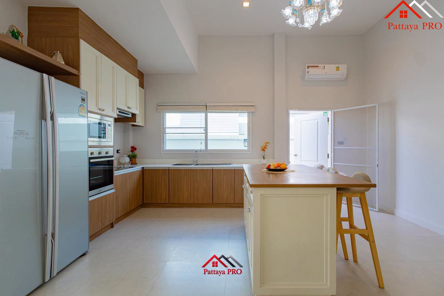🔥 HOT DEAL | PATTA PRIME🏡 Spacious Corner House | Large 118 Sq.Wah Plot